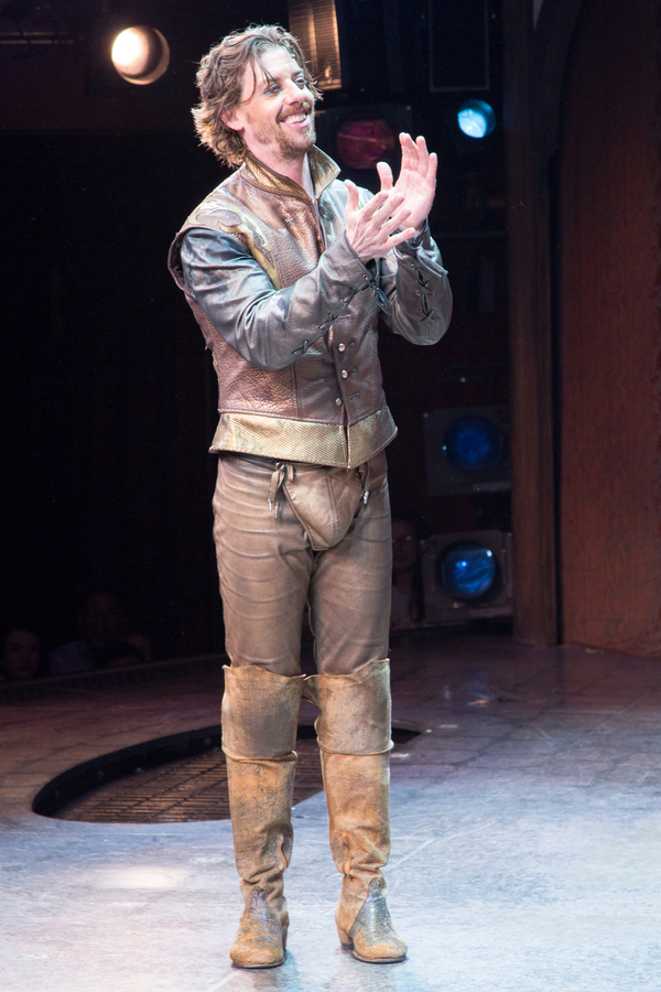 Photo Coverage: SOMETHING ROTTEN Celebrates First Year on Broadway with Shakespeare Selfie Image