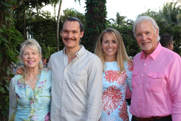 Photo Flash: Friends of Mounts Botanical Garden Welcomes Hundreds of Supporters to Spring Benefit 