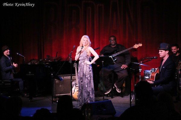 Matt Cusson, Megan Hilty, Chris Loftlin, Brian Gallagher and Jack DeBoe Photo