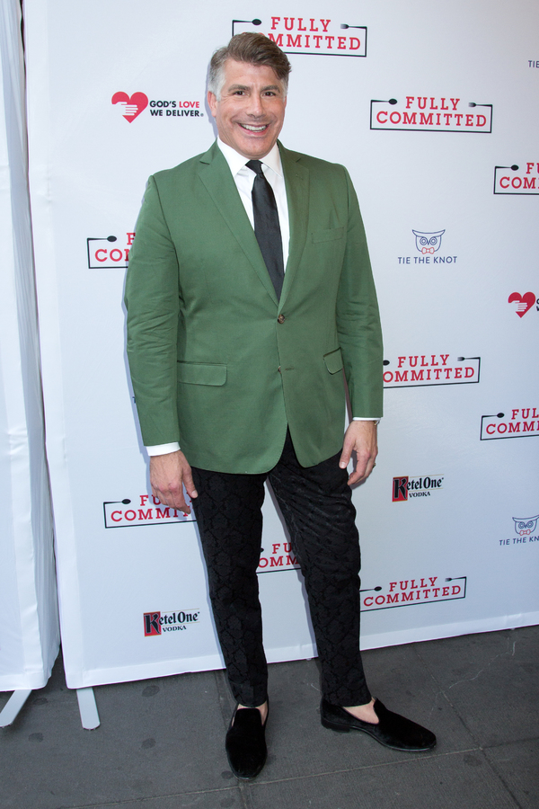 Photo Coverage: On the Red Carpet for Opening Night of FULLY COMMITTED with Eric Stonestreet, Bernadette Peters & More! Image