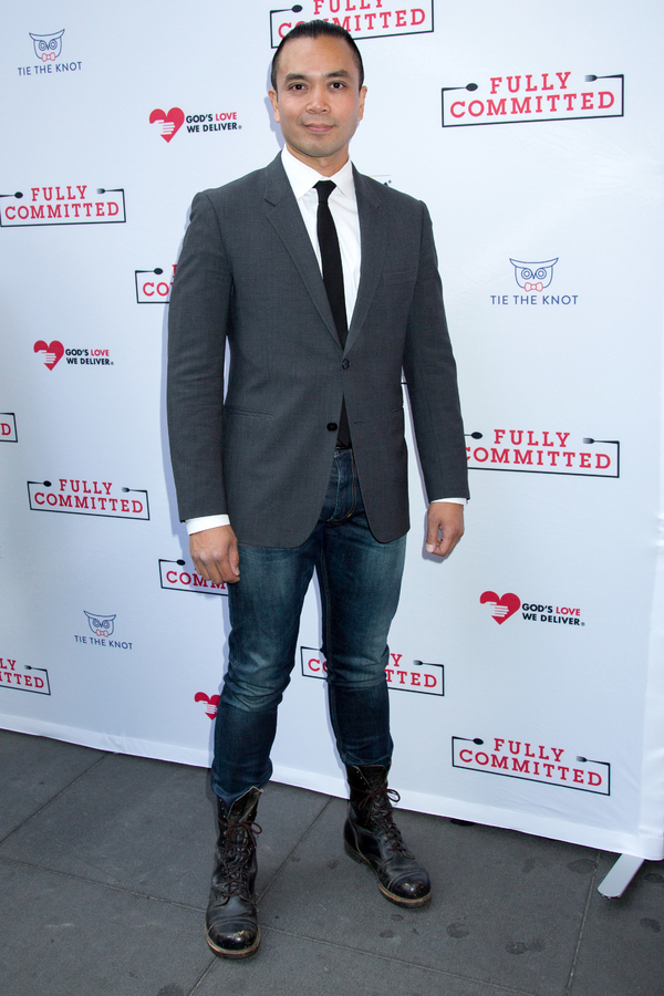 Photo Coverage: On the Red Carpet for Opening Night of FULLY COMMITTED with Eric Stonestreet, Bernadette Peters & More! Image
