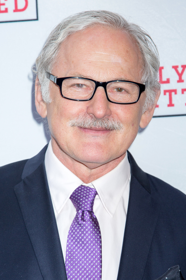 Photo Coverage: On the Red Carpet for Opening Night of FULLY COMMITTED with Eric Stonestreet, Bernadette Peters & More! Image