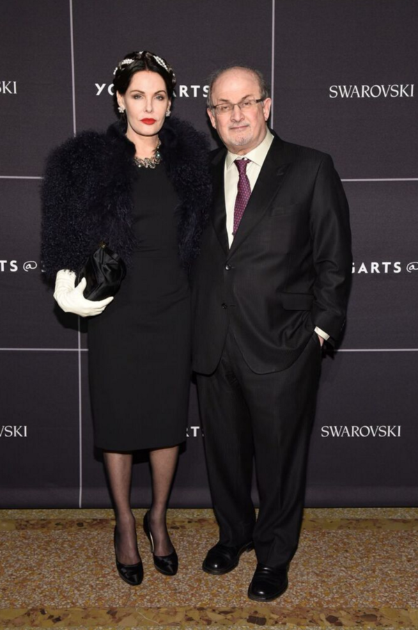  Laura Gomez Eastwood, Sir Salman Rushdie Photo