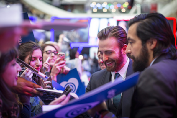 Photo Flash: Chris Evans & More Attend CAPTAIN AMERICA: CIVIL WAR London Premiere Image