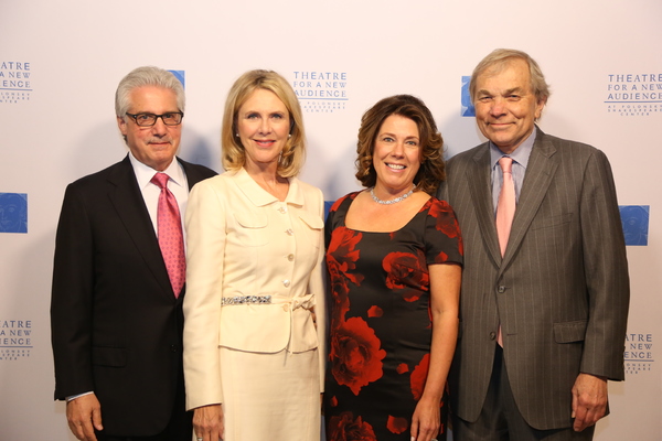 Photo Flash: Kathryn Hunter, Julie Taymor, Jonathan Cake and More Attend Theatre for a New Audience's Shakespeare Gala Image