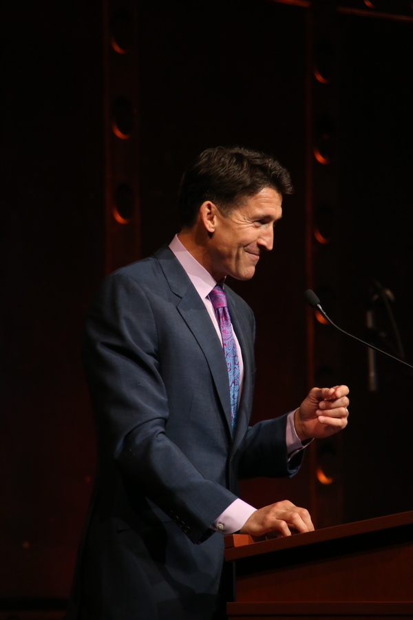 Photo Flash: Kathryn Hunter, Julie Taymor, Jonathan Cake and More Attend Theatre for a New Audience's Shakespeare Gala Image