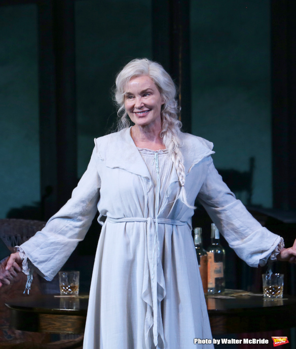 Photo Coverage: Jessica Lange, Gabriel Byrne & Company Take Opening Night Bows in LONG DAY'S JOURNEY INTO NIGHT Image