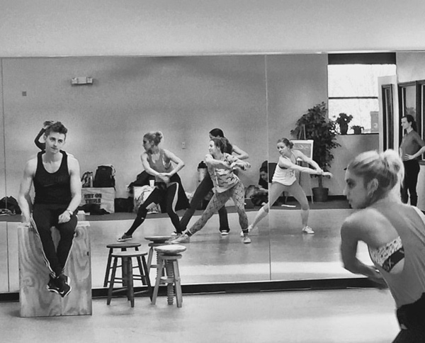 Photo Flash: First Look at Andrew Harper's Vaudeville Tribute SONG & DANCE 