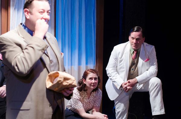 Photo Flash: First Look at Strawdog Theatre's ONCE IN A LIFETIME Image