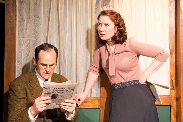 Photo Flash: First Look at Strawdog Theatre's ONCE IN A LIFETIME Image