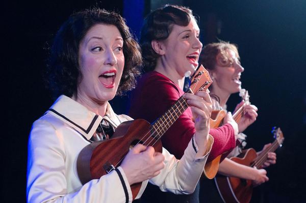 Photo Flash: First Look at Strawdog Theatre's ONCE IN A LIFETIME Image