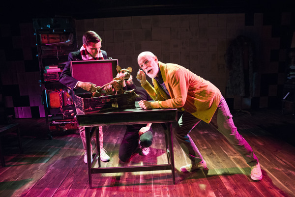 Photo Flash: First Look at Life Jacket's GOREY: THE SECRET LIVES OF EDWARD GOREY at HERE  Image