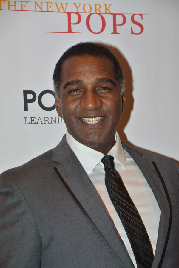 Photo Coverage: On the New York Pops Gala Red Carpet with Laura Osnes, Jeremy Jordan & More! Image
