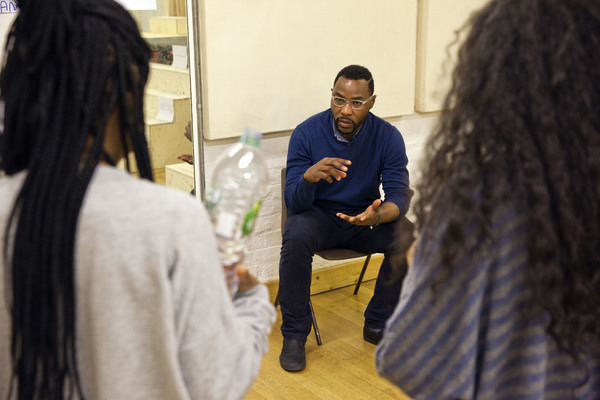 Photo Flash: In Rehearsal for CUTTIN' IT at the Young Vic Image