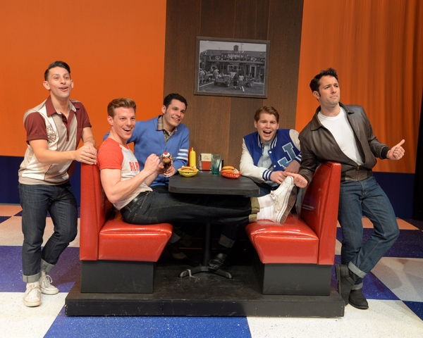 Photo Flash: First Look at Westchester Broadway Theatre's HAPPY DAYS Image
