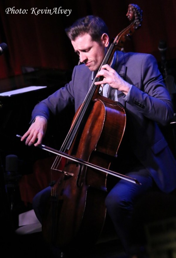 Photo Flash: Daniel Reichard Celebrates FRIENDS, ACQUAINTANCES, AND STRANGERS at Birdland Image