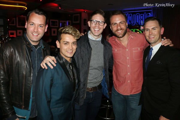 Photo Flash: Daniel Reichard Celebrates FRIENDS, ACQUAINTANCES, AND STRANGERS at Birdland Image