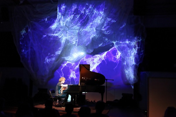 Photo Flash: Peter Manning Robinson Debuts THE REFRACTOR PIANO CONCERT at Bergamot Station  Image