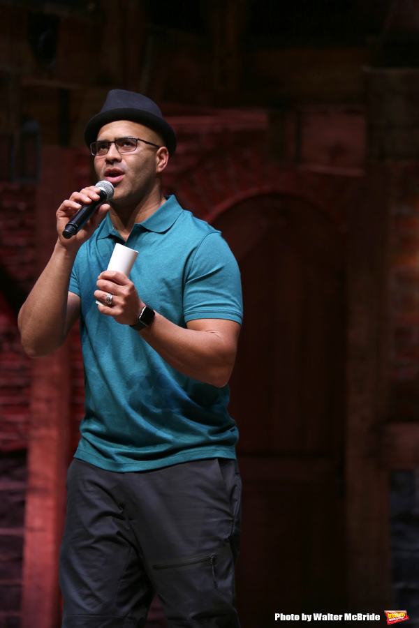 Photo Coverage: NYC High School Students Arrive for HAMILTON's Next #EduHam! Image