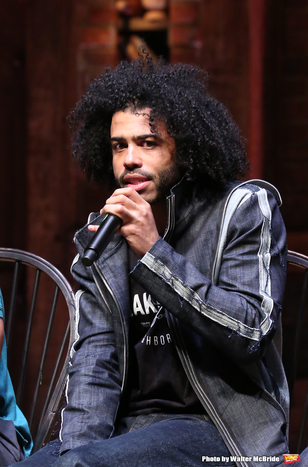 Photo Coverage: NYC High School Students Arrive for HAMILTON's Next #EduHam! Image