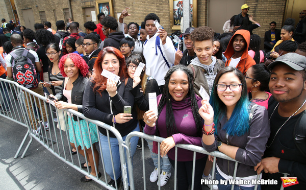 Photo Coverage: NYC High School Students Arrive for HAMILTON's Next #EduHam! Image