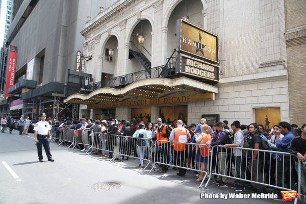 Photo Coverage: NYC High School Students Arrive for HAMILTON's Next #EduHam! Image