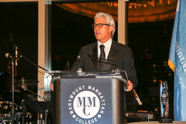 Photo Flash: Marymount Manhattan College Hosts Annual Scholarship Benefit; Jenna Ushkowitz Performs! Image