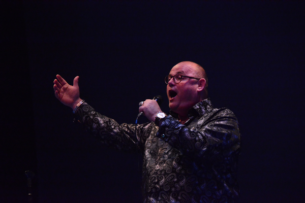 Photo Coverage: Ronan Tynan Plays Westchester Broadway Theatre Image