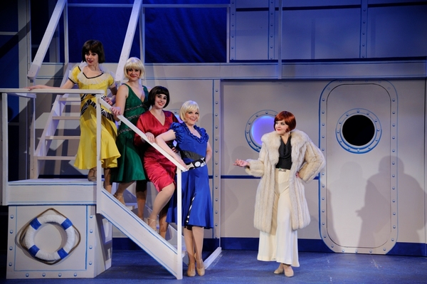 Photo Flash: First Look at Ocean State Theatre's ANYTHING GOES Image