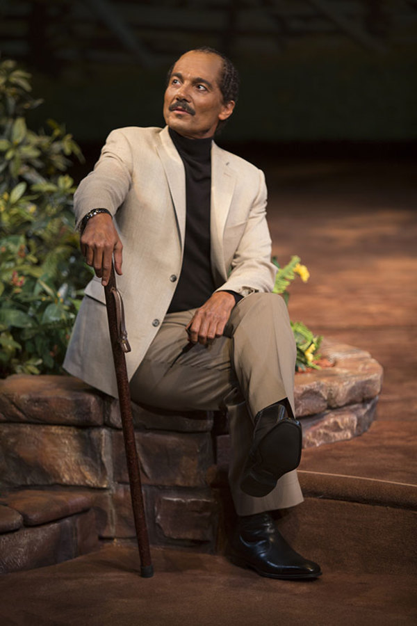 Photo Flash: First Look at CAMP DAVID at The Old Globe Image