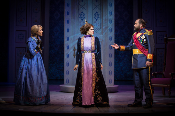 Photo Flash: New FROZEN Stage Musical Premieres at Disney California Adventure Park  Image