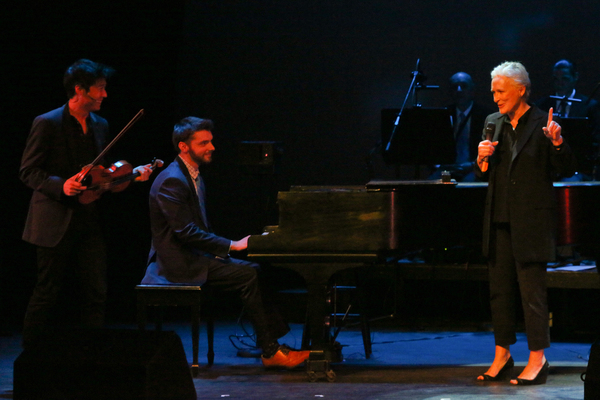 Photo Flash: Glenn Close Receives Inaugural Marvin Hamlisch Award at Sharon Playhouse Season Benefit Gala 