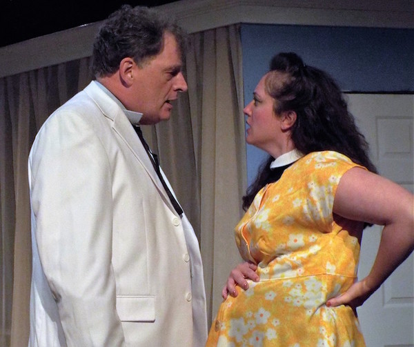Kyla Mostello Donnelly as Mae and Rupert Hinton as Big Daddy Photo