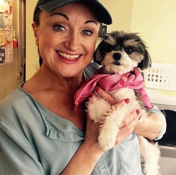 Photo Flash: Tinkerbelle the Dog Visits Cast of ANASTASIA at Hartford Stage Image