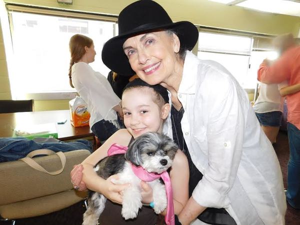 Photo Flash: Tinkerbelle the Dog Visits Cast of ANASTASIA at Hartford Stage 