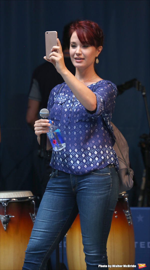 Photo Coverage: Broadway Shines Bright at STARS IN THE ALLEY! Image