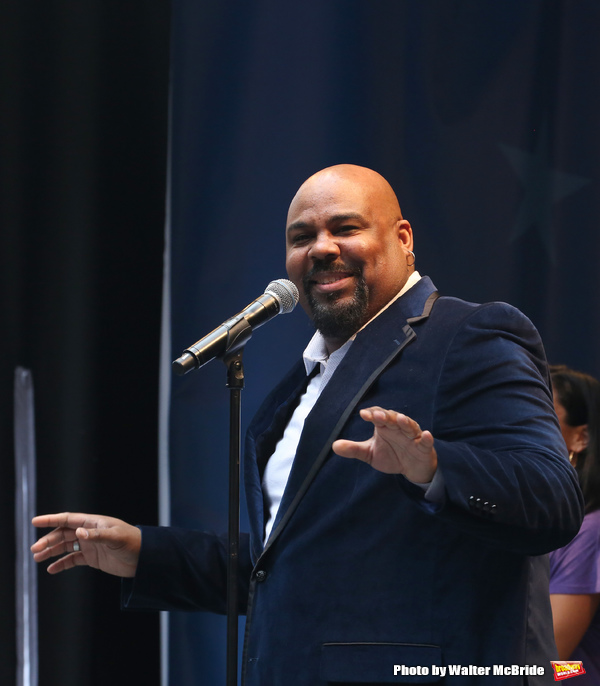 Photo Coverage: Broadway Shines Bright at STARS IN THE ALLEY! Image