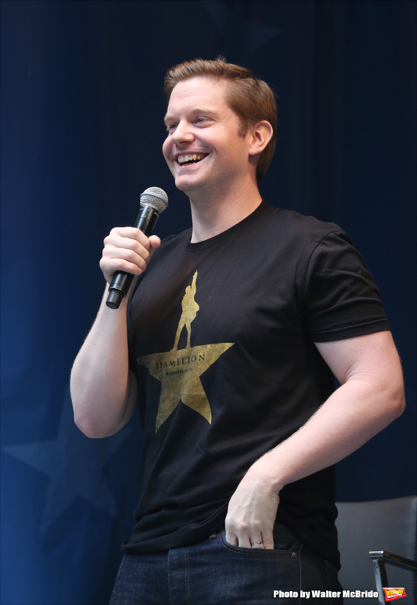 Photo Coverage: Broadway Shines Bright at STARS IN THE ALLEY! Image