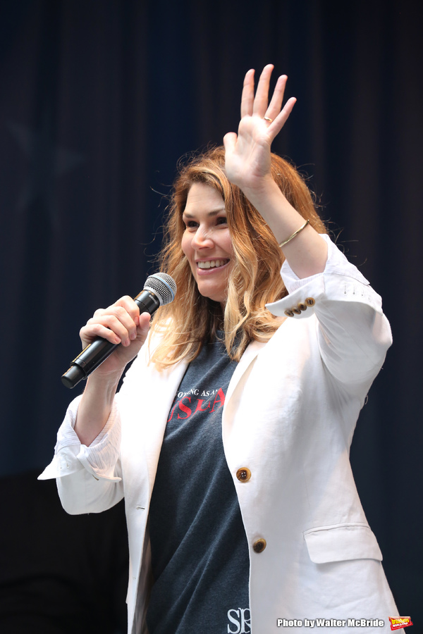 Photo Coverage: Broadway Shines Bright at STARS IN THE ALLEY! Image