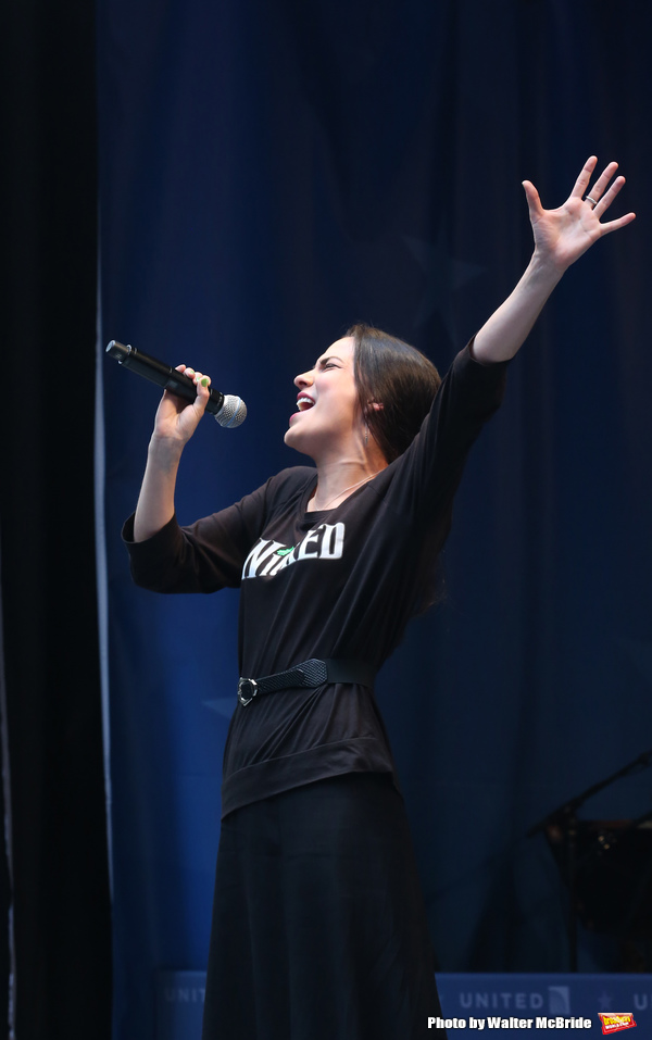 Photo Coverage: Broadway Shines Bright at STARS IN THE ALLEY! Image