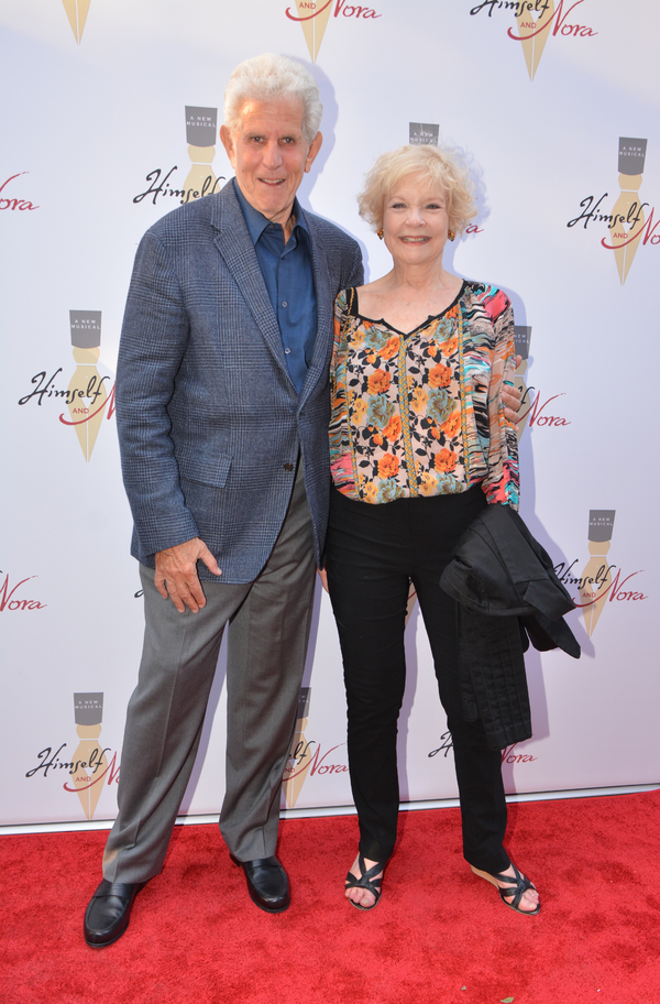 Photo Coverage: On the Red Carpet for Opening Night of HIMSELF AND NORA Image