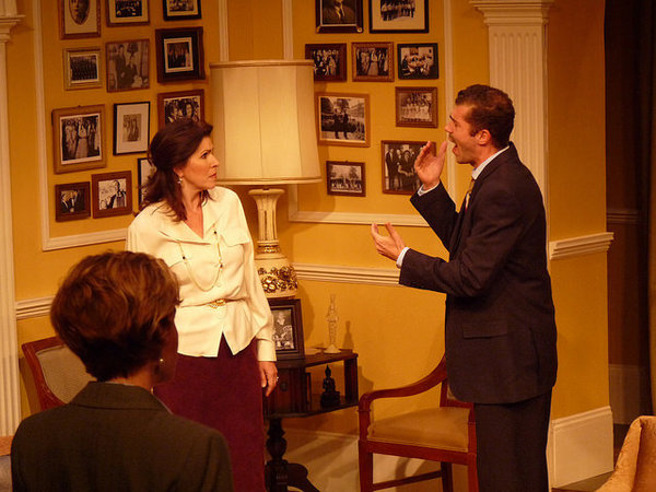 Photo Flash: First Look at THE CITY OF CONVERSATION at Horizon Theatre Image