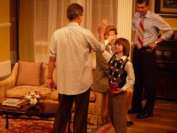 Photo Flash: First Look at THE CITY OF CONVERSATION at Horizon Theatre Image