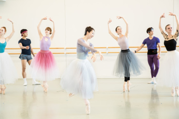 Photo Flash: Houston Ballet Ends 2015-16 Season With World Premiere of Stanton Welch's GISELLE 