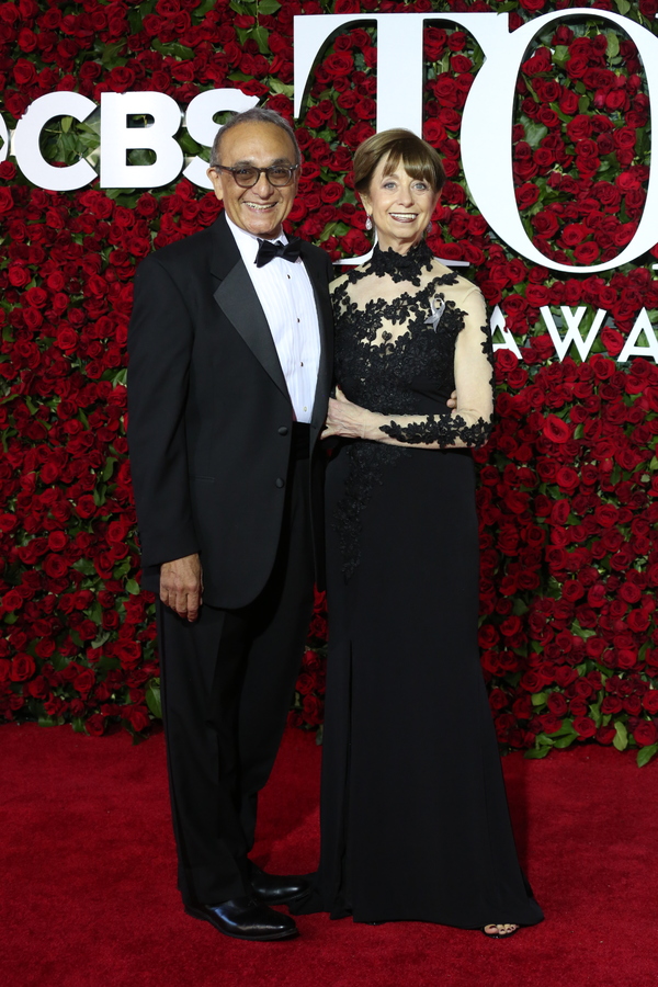 Photo Coverage: 2016 Tony Awards Red Carpet Arrivals - Part 3 Image