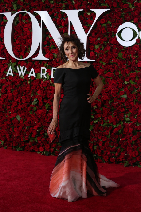 Photo Coverage: 2016 Tony Awards Red Carpet Arrivals - Part 3 Image