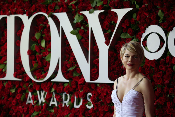 Photo Coverage: 2016 Tony Awards Red Carpet Arrivals - Part 4 Image
