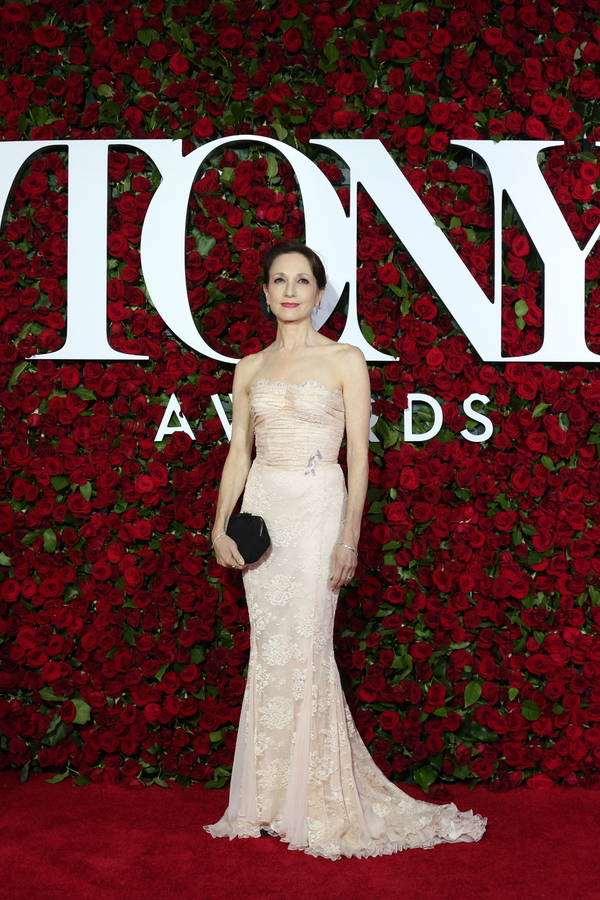 Photo Coverage: 2016 Tony Awards Red Carpet Arrivals - Part 5 Image