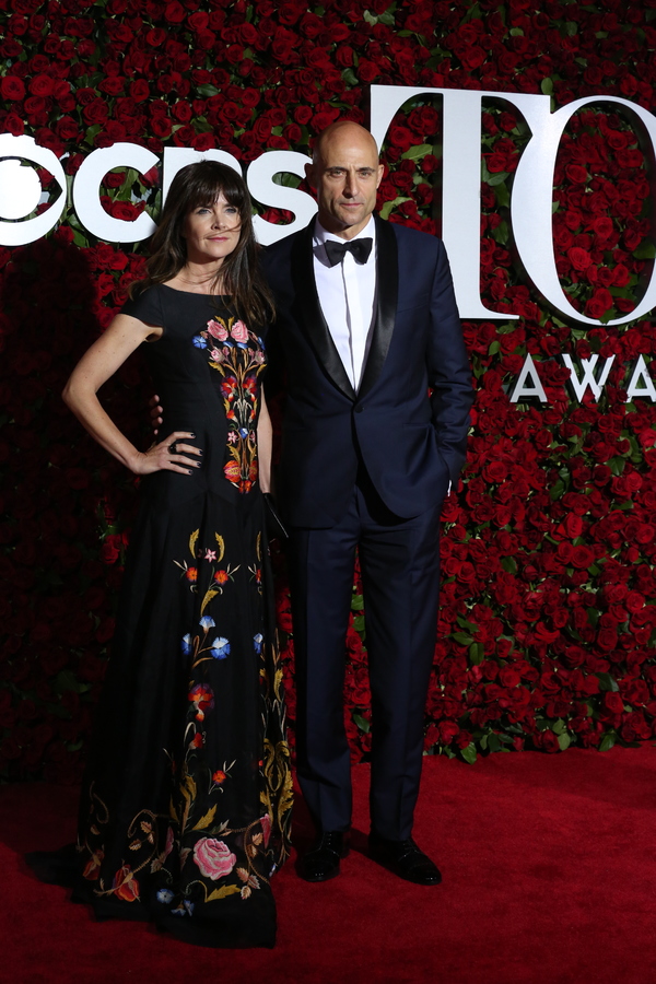 Photo Coverage: 2016 Tony Awards Red Carpet Arrivals - Part 5 Image