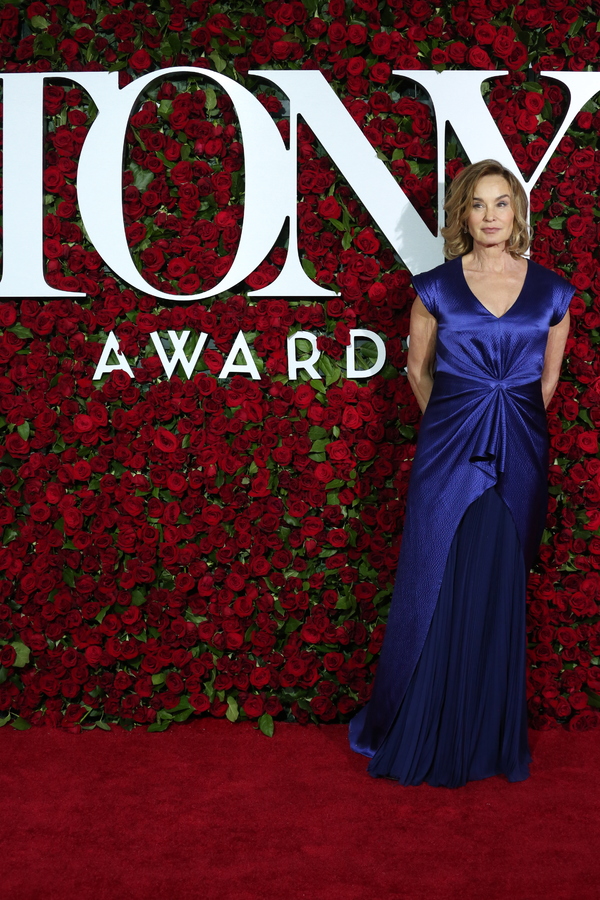 Photo Coverage: 2016 Tony Awards Red Carpet Arrivals - Part 5 Image